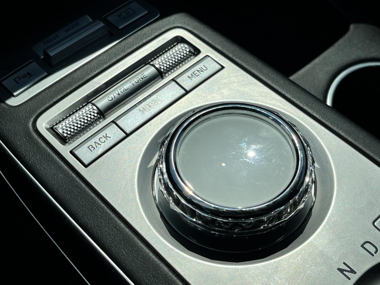 Genesis GV70 2.5T 2025
