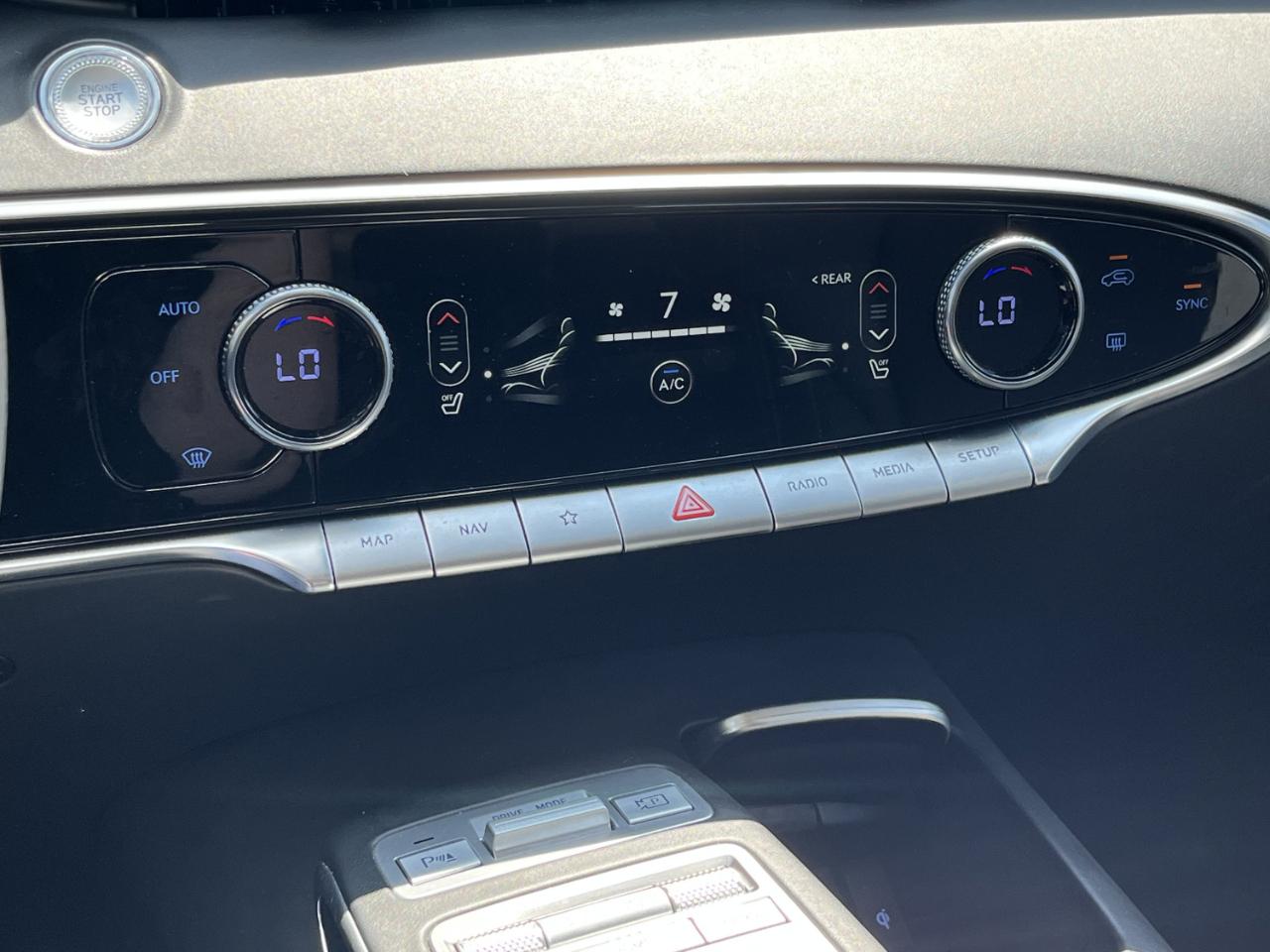 Genesis GV70 2.5T 2025