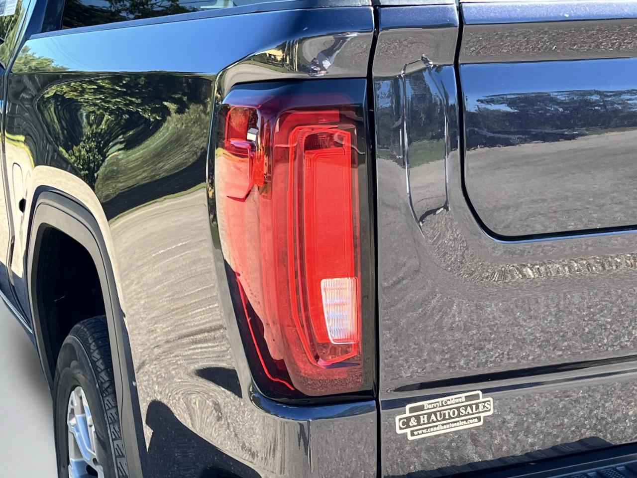 GMC Sierra 1500 SLT Crew Cab 2WD 2025