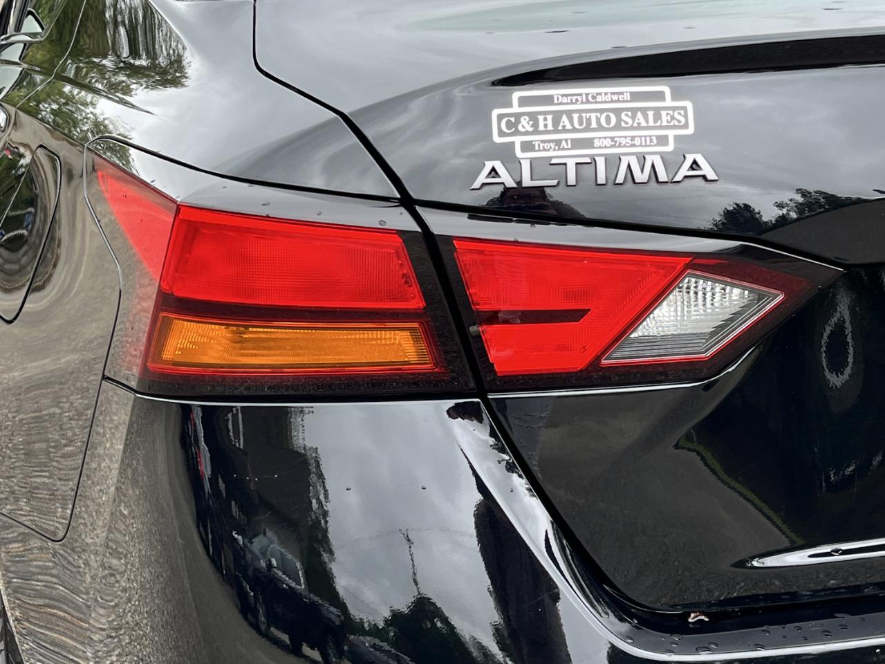 Nissan Altima 2.5 SV 2025