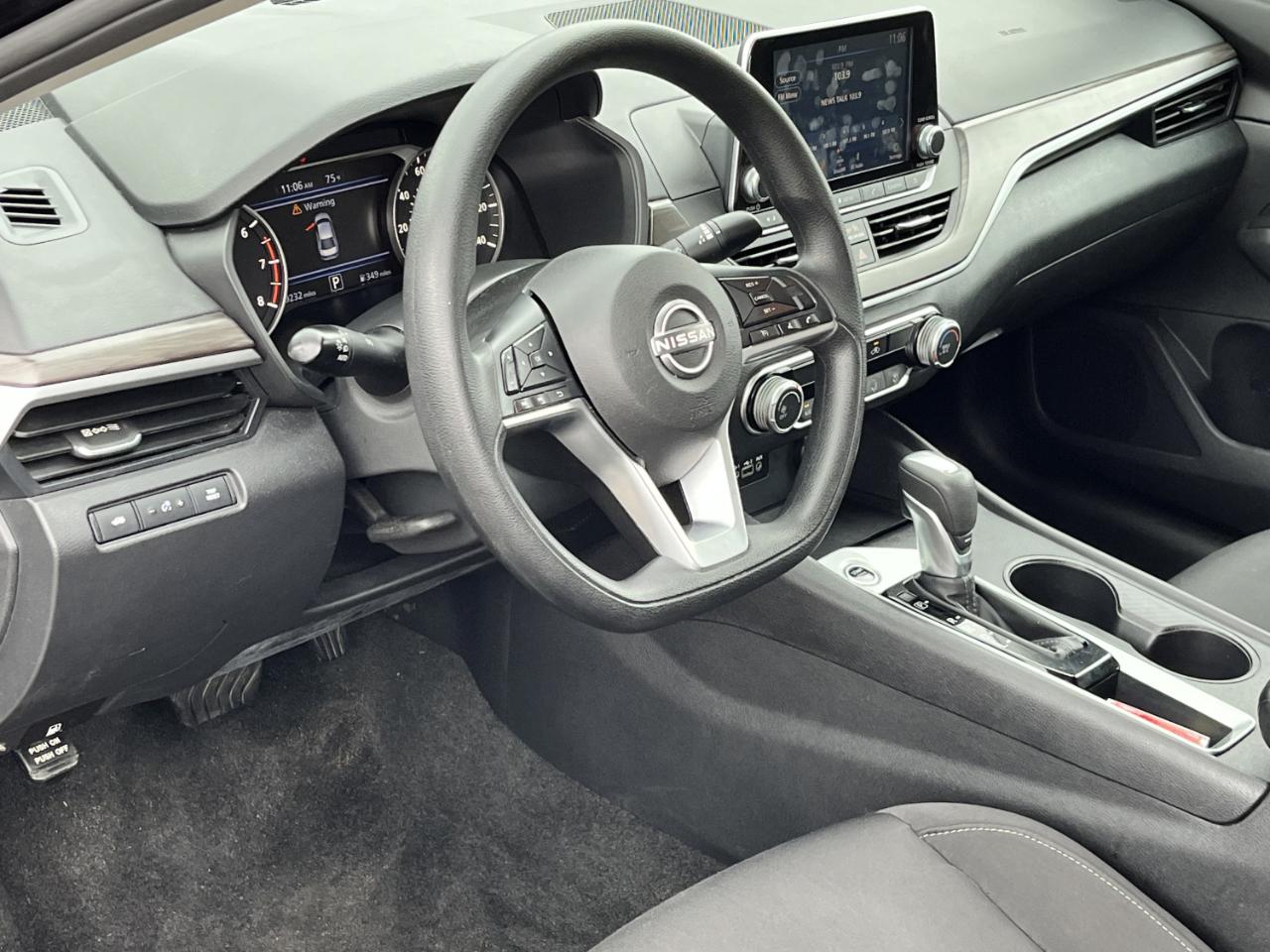 Nissan Altima 2.5 SV 2025