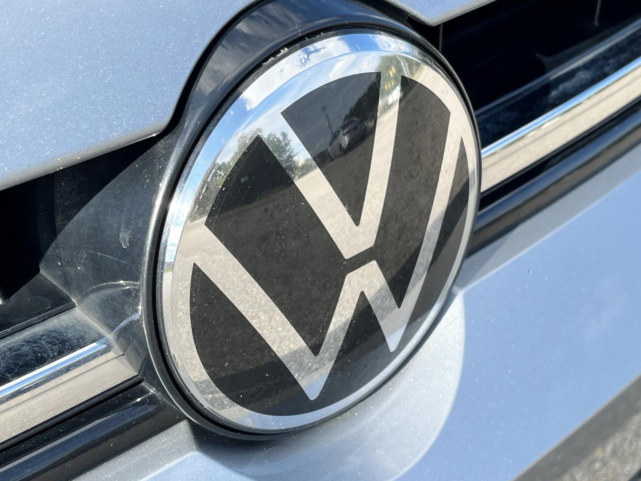 Volkswagen Jetta SE 2025