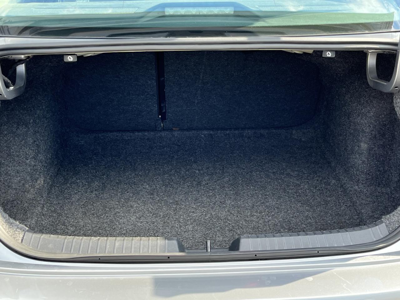 Volkswagen Jetta SE 2025