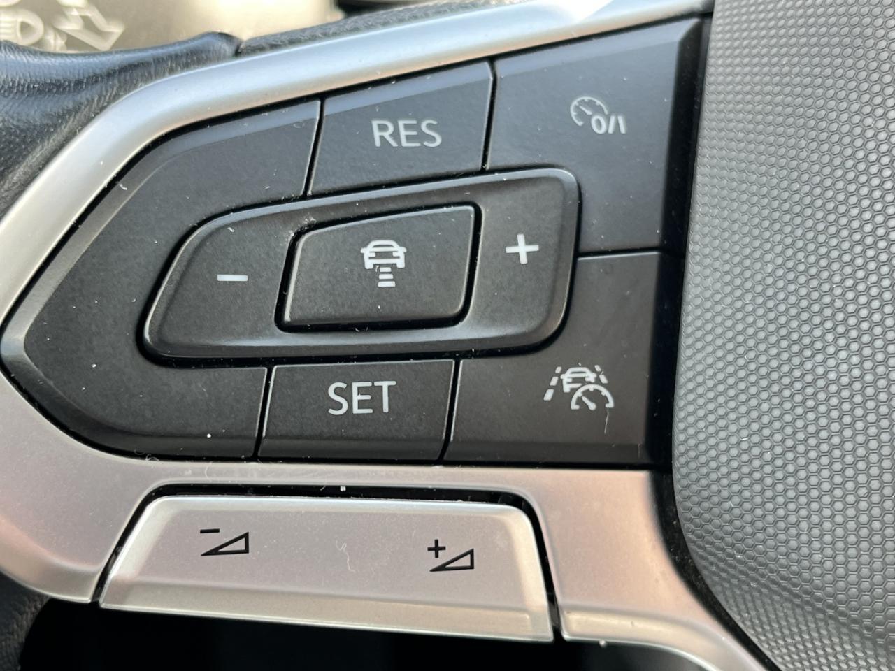 Volkswagen Jetta SE 2025