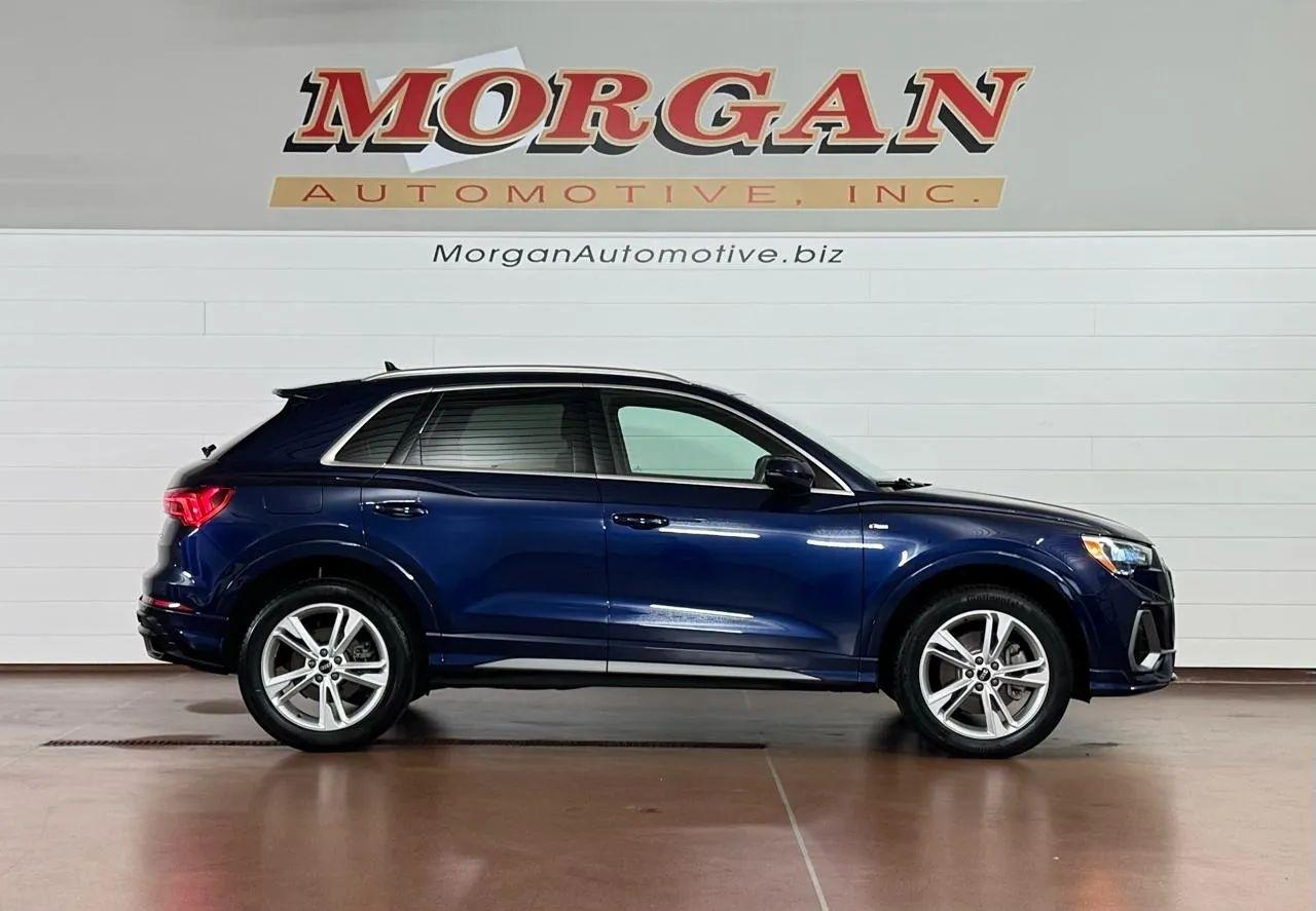 Audi Q3  2021