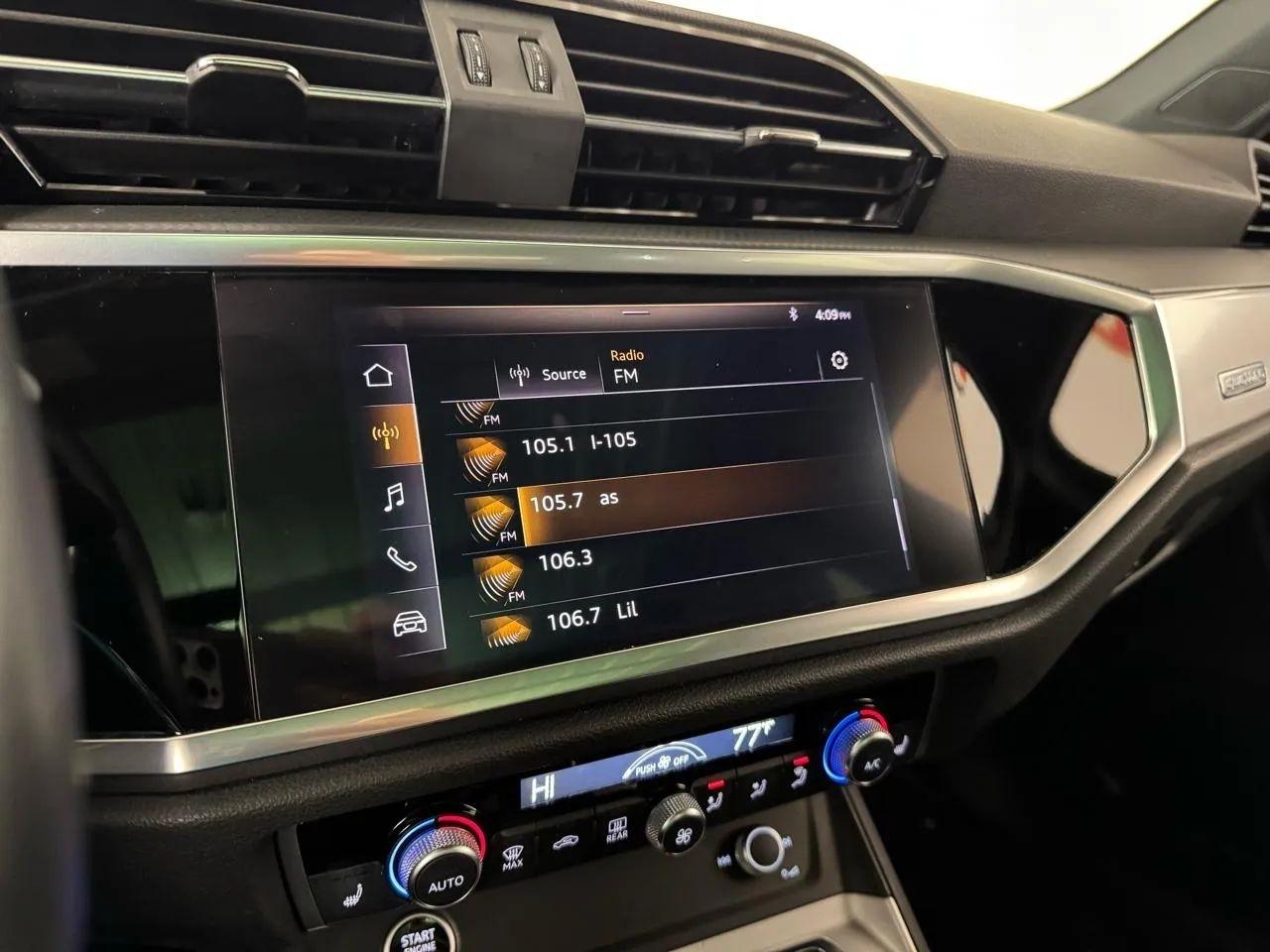 Audi Q3  2021