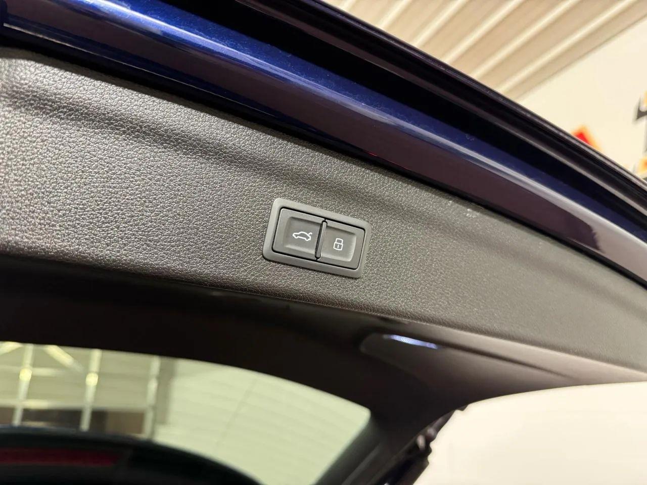 Audi Q3  2021