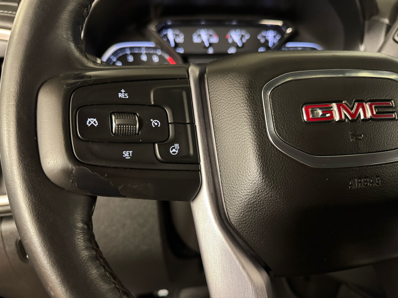 GMC Sierra 1500 SLE Double Cab 4WD 2021 GMC Sierra 1500 SLE Double Cab 4WD 2021