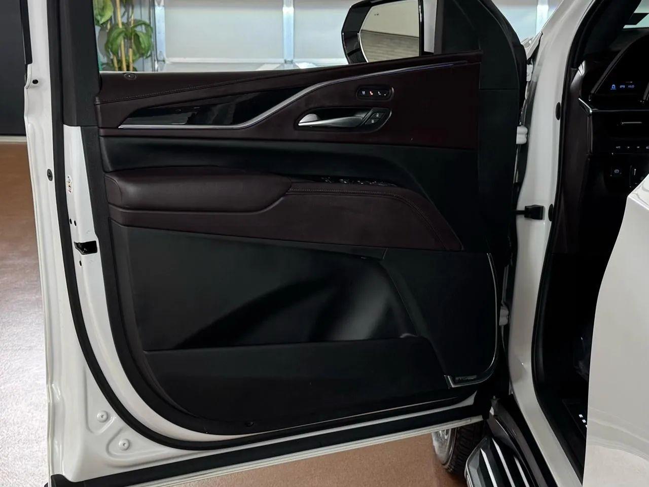 Cadillac Escalade  2023