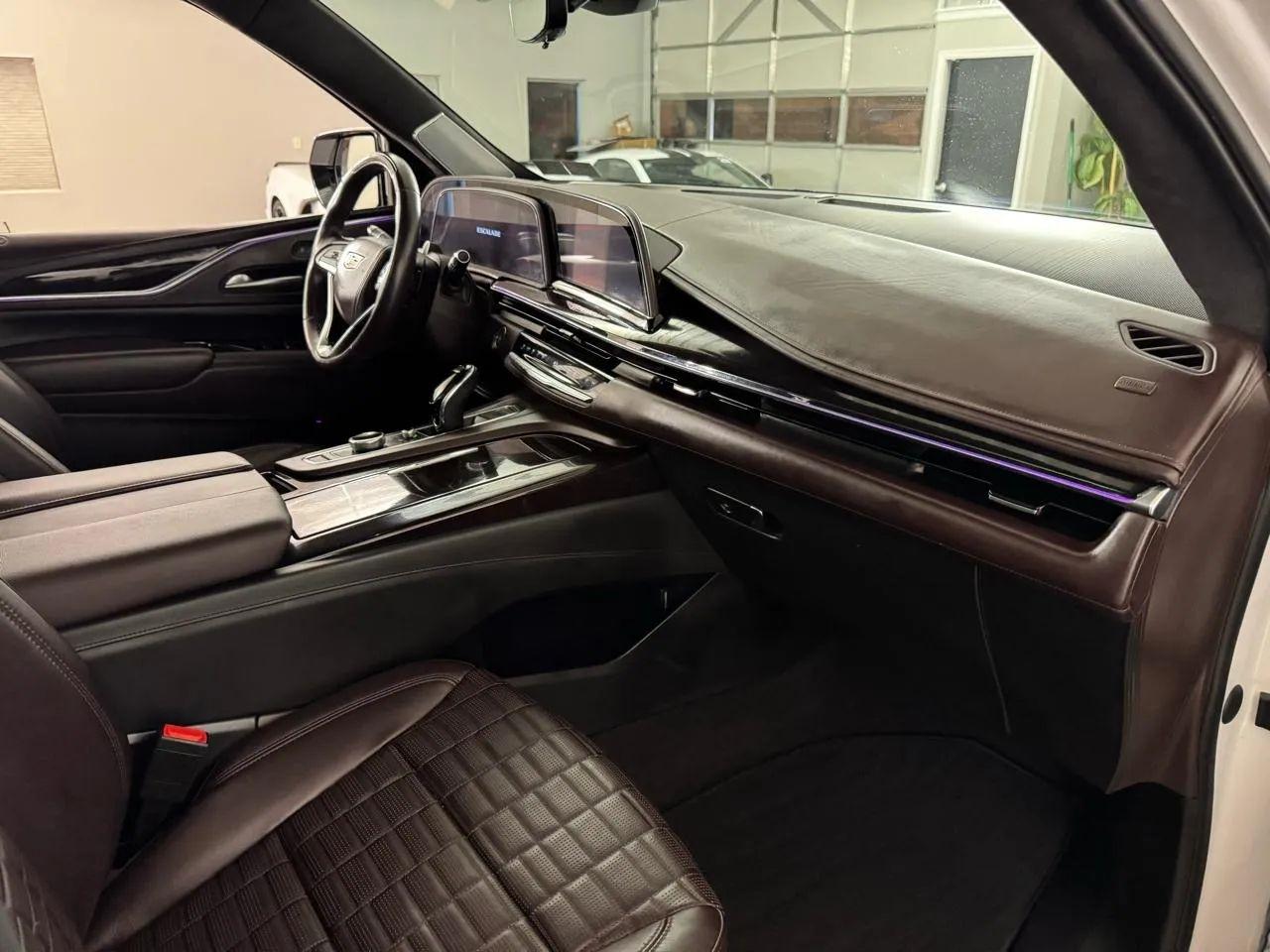 Cadillac Escalade  2023