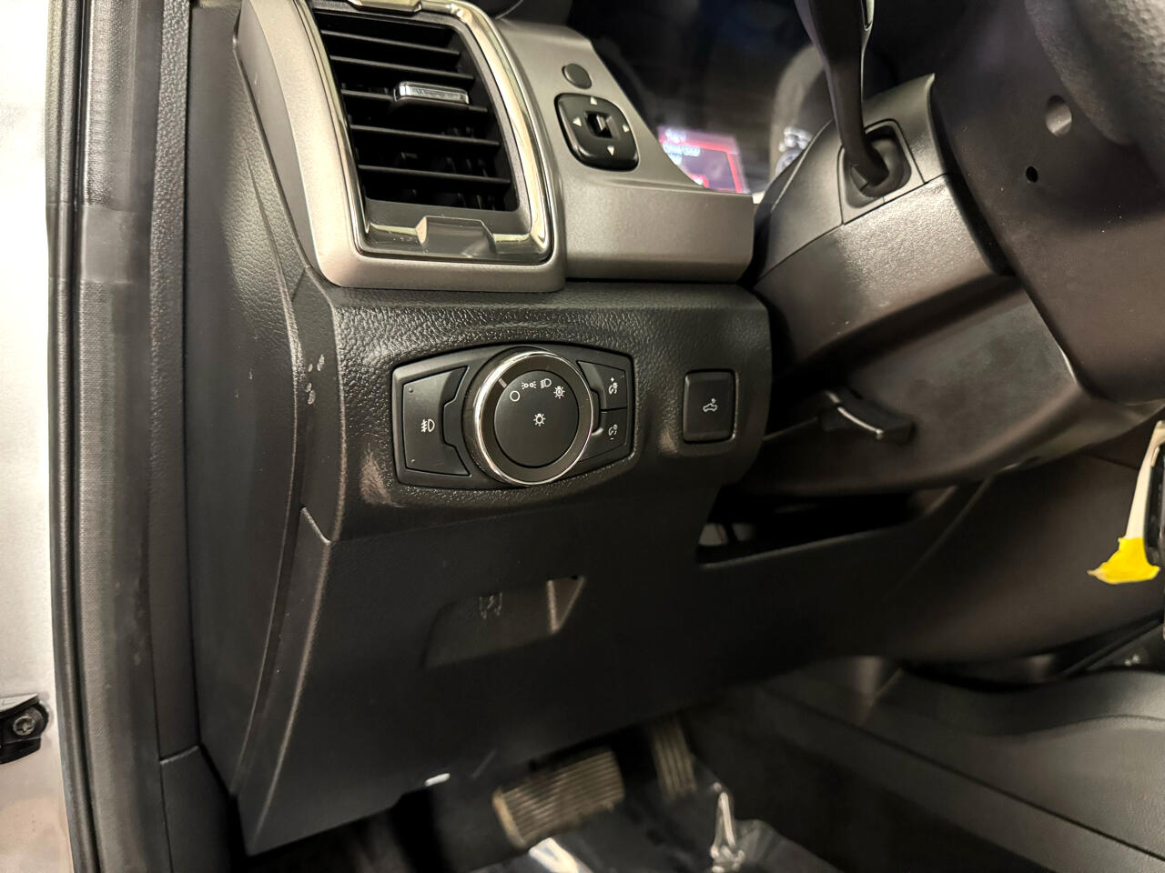 2022 Ford Ranger XLT photo 15