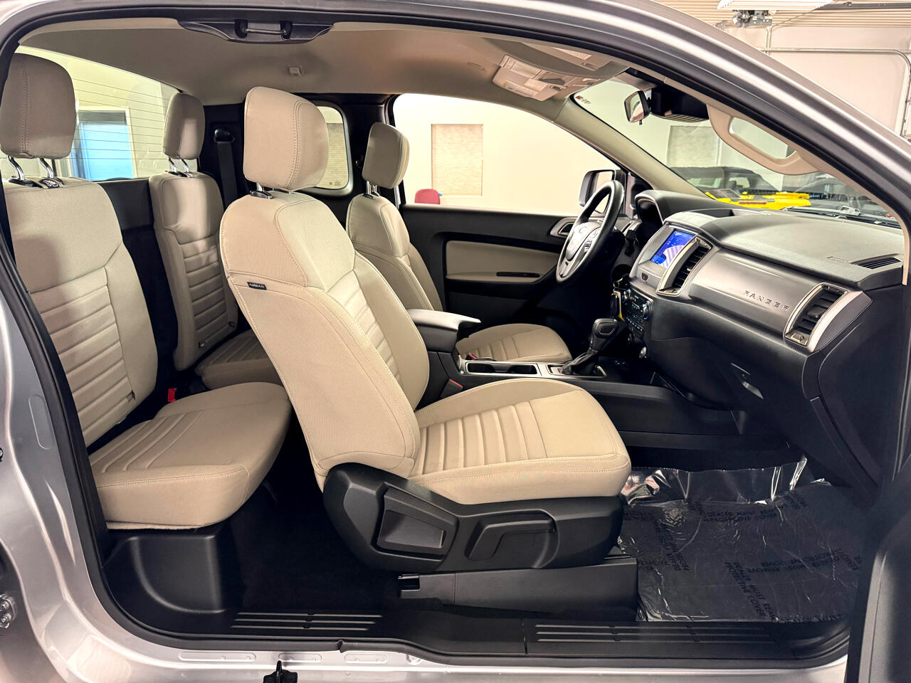 2022 Ford Ranger XLT photo 26