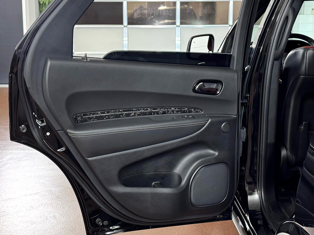 2023 Dodge Durango SRT 392 Premium photo 31