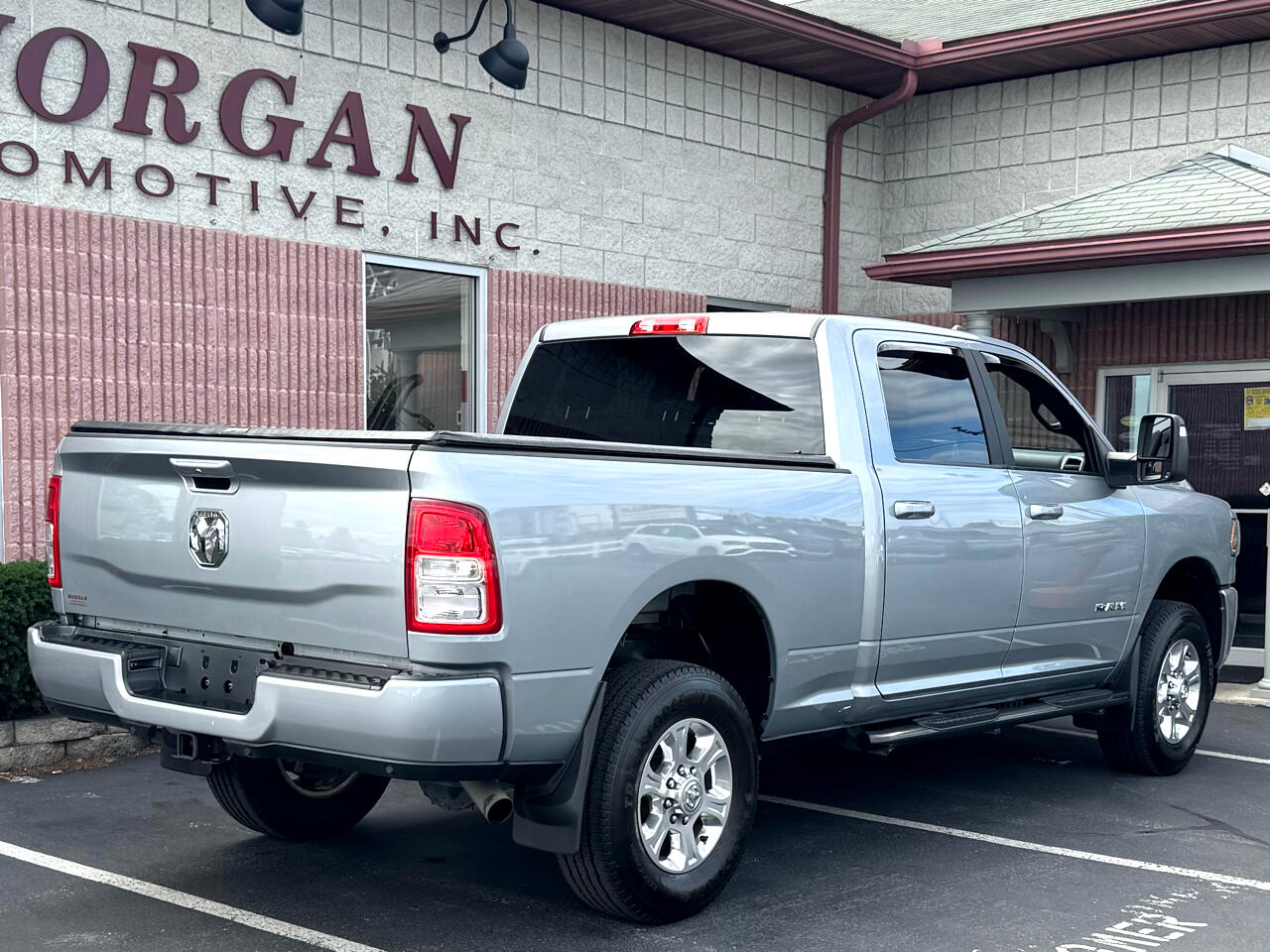 2024 Ram 2500 Big Horn photo 6