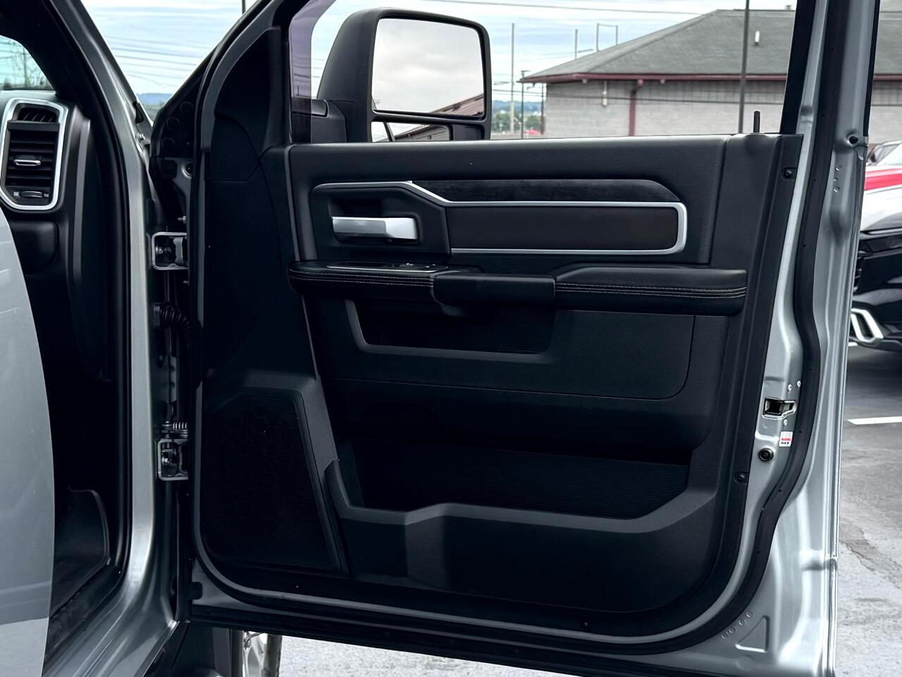 2024 Ram 2500 Big Horn photo 41