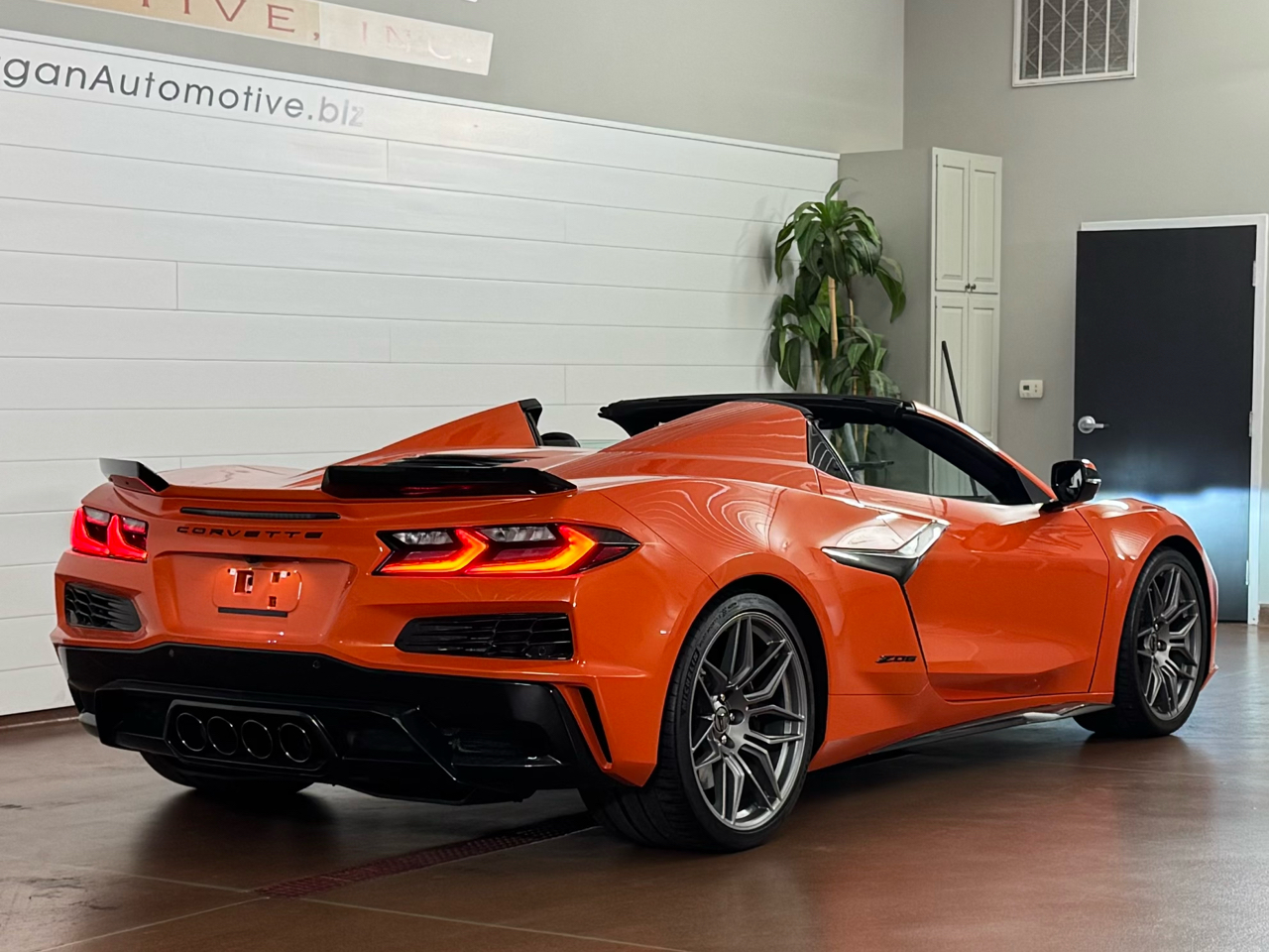 Chevrolet Corvette Z06 Convertible w/2LZ 2025