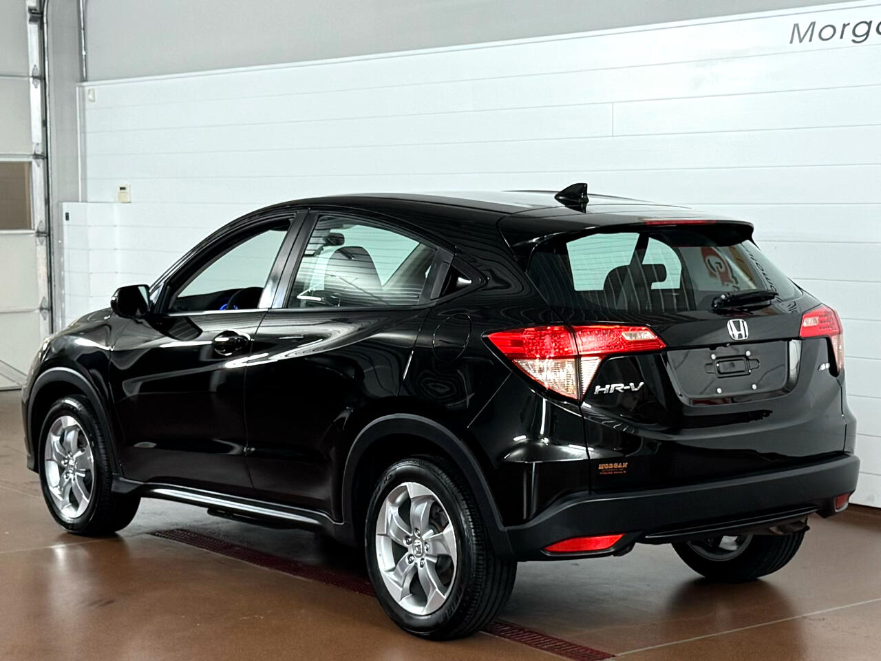 2018 Honda HR-V LX photo 4