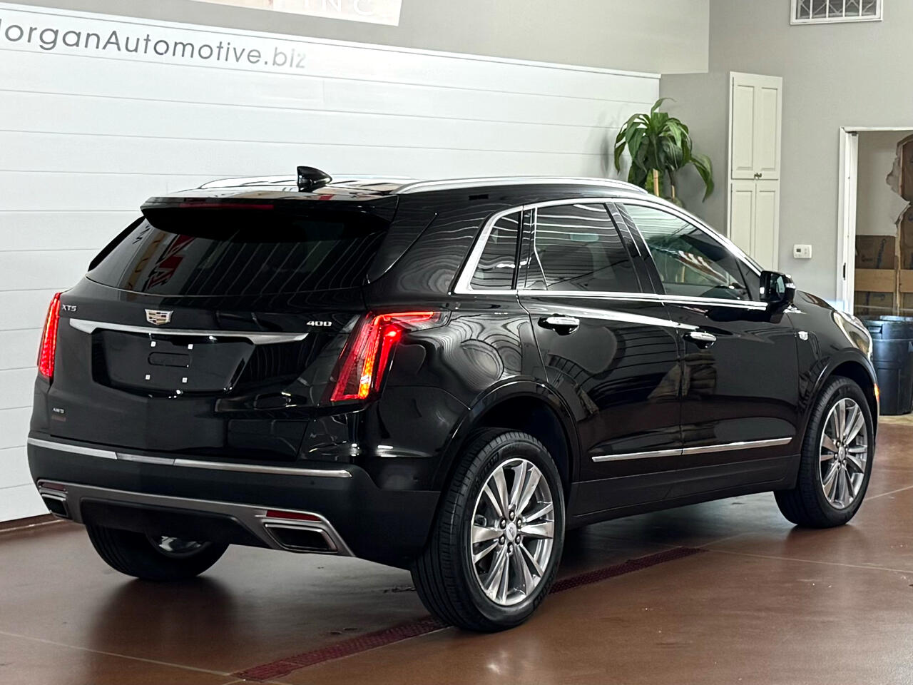 2024 Cadillac XT5 Premium Luxury photo 2