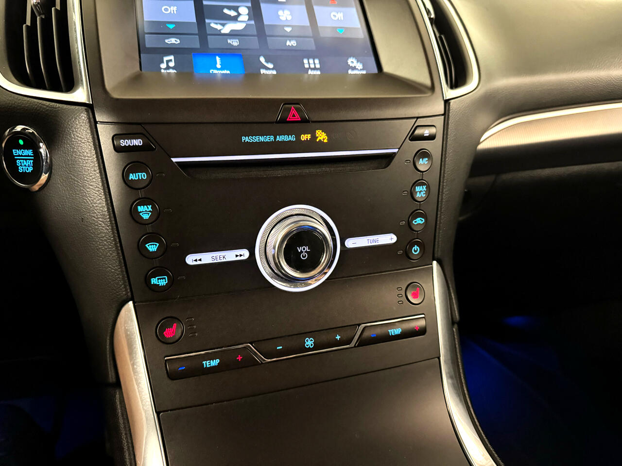 2019 Ford Edge Titanium photo 20