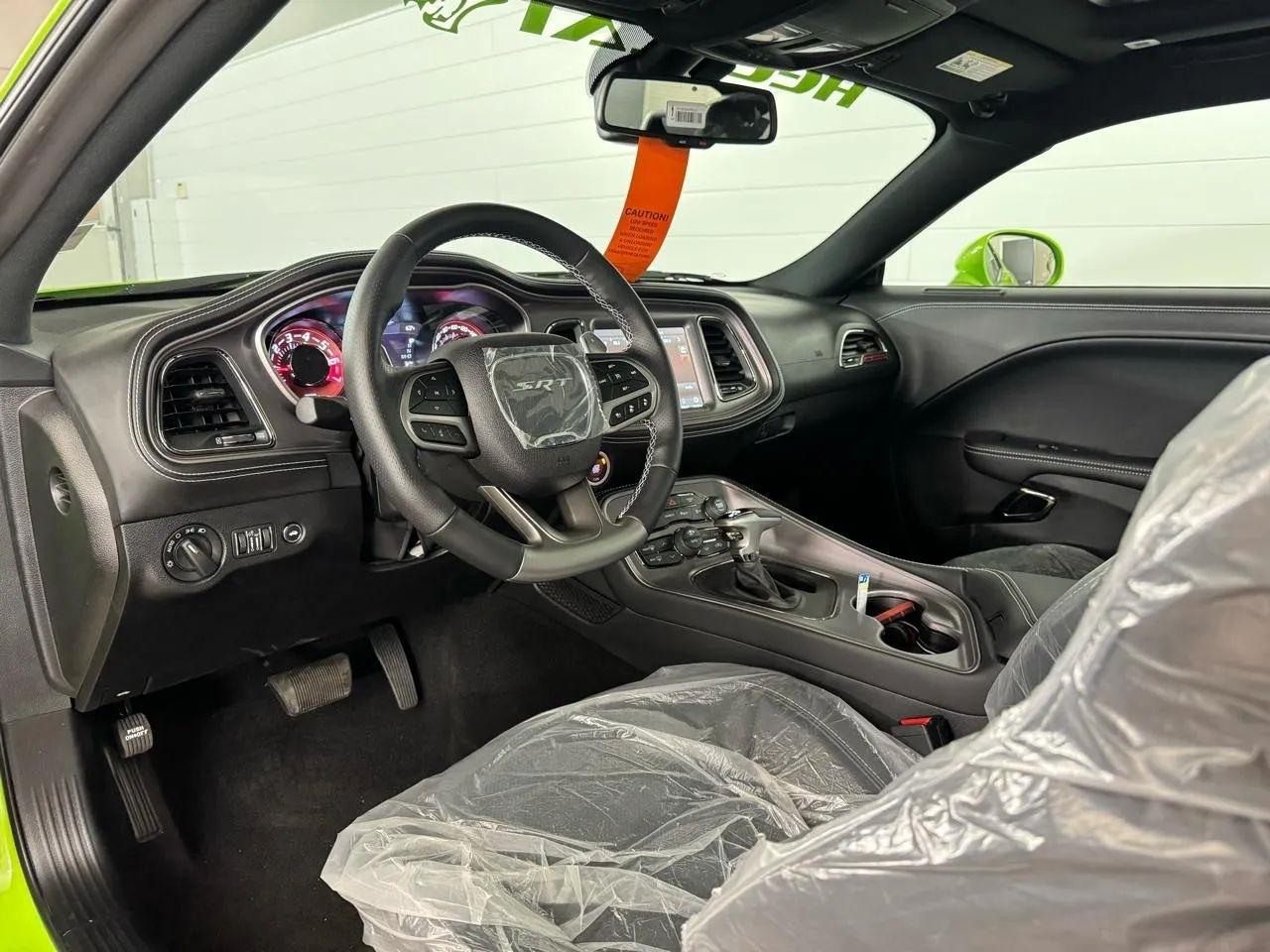 Dodge Challenger SRT Hellcat Jailbreak RWD 2023