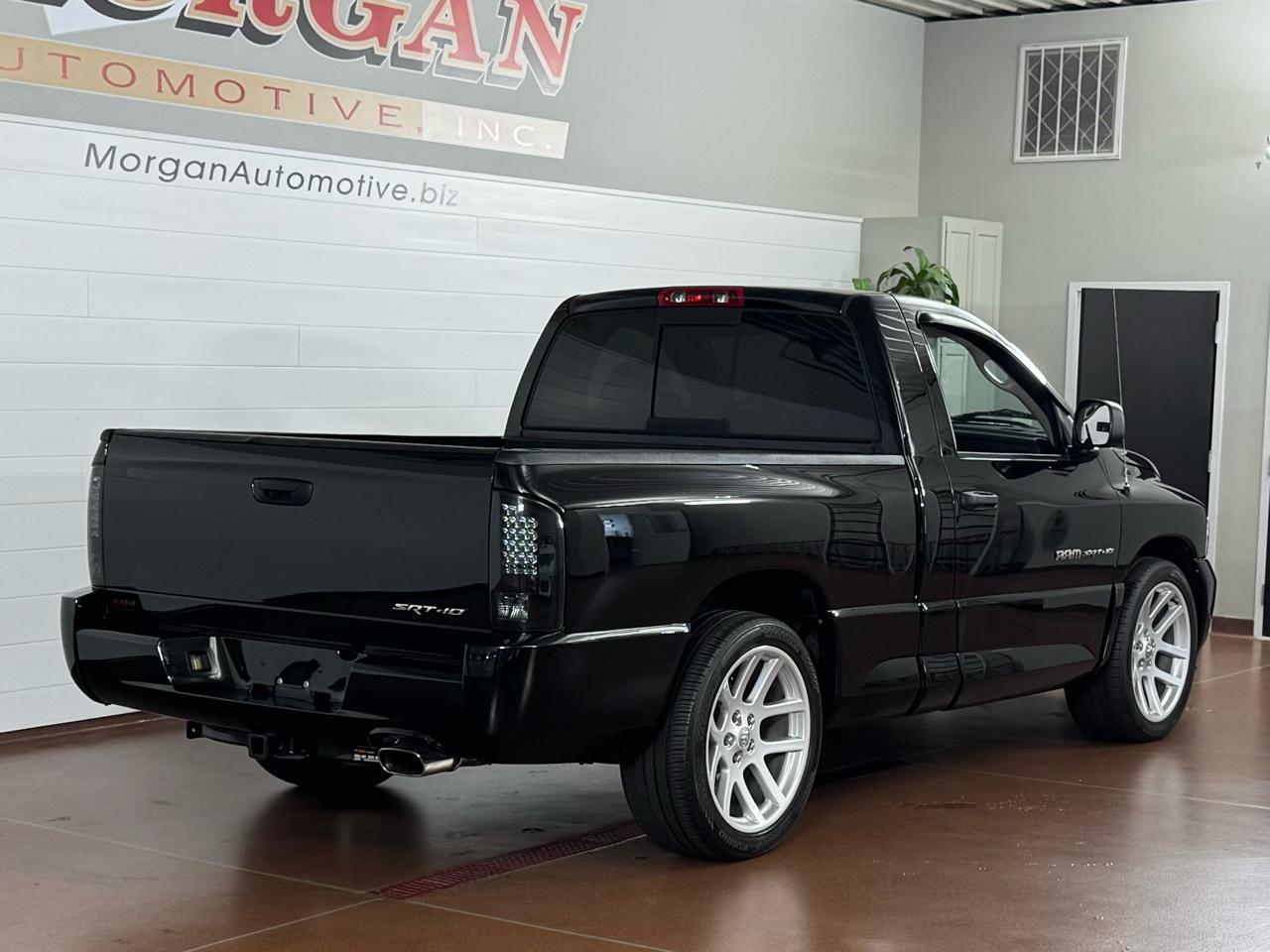 Dodge Ram 1500 SRT-10 2WD 2004