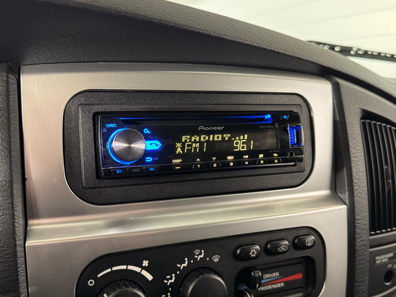 Dodge Ram 1500 SRT-10 2WD 2004