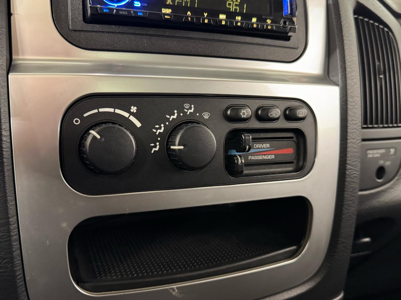 Dodge Ram 1500 SRT-10 2WD 2004