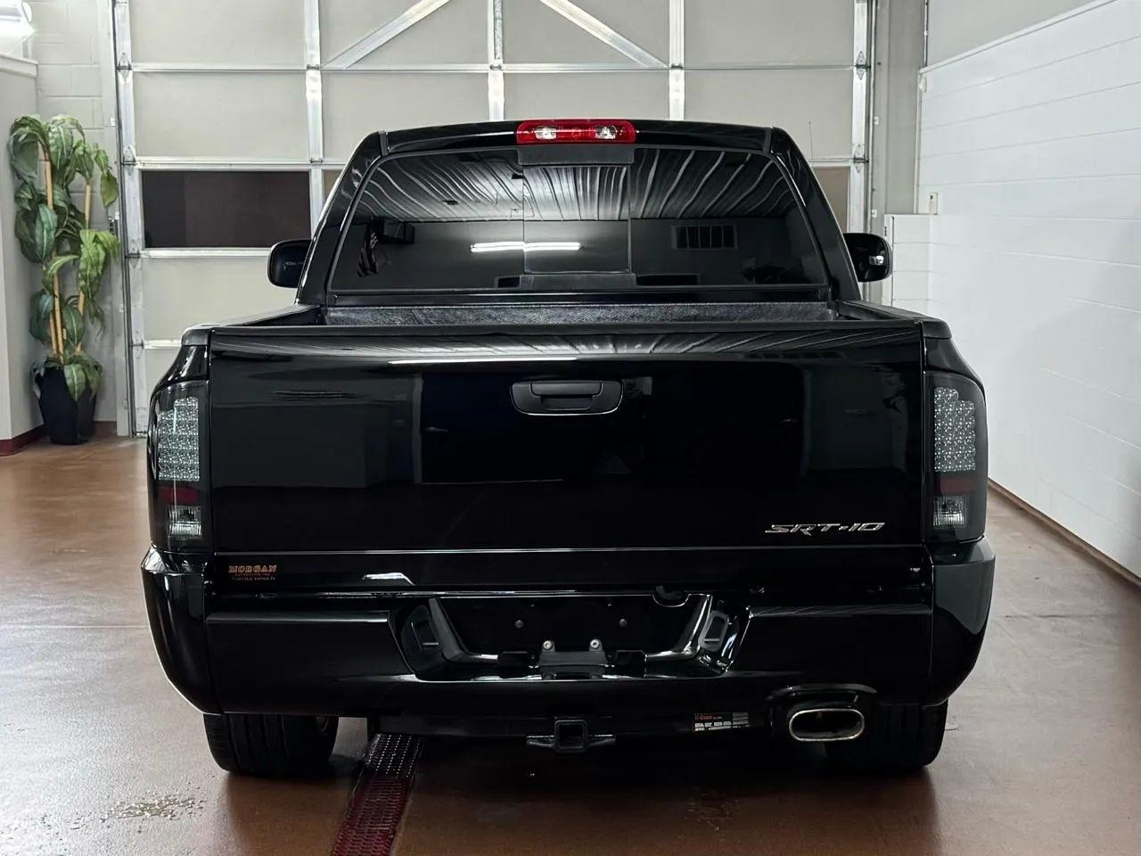 Dodge Ram 1500 SRT-10 2WD 2004