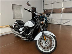 2021 Kawasaki Vulcan 900 Classic  2021 Kawasaki Vulcan 900 Classic