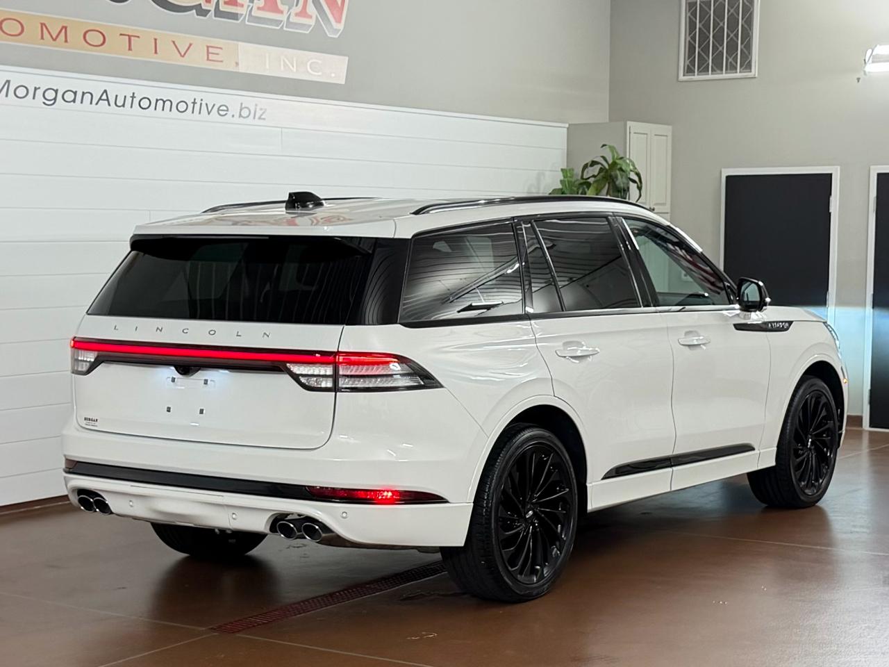 Lincoln Aviator  2025