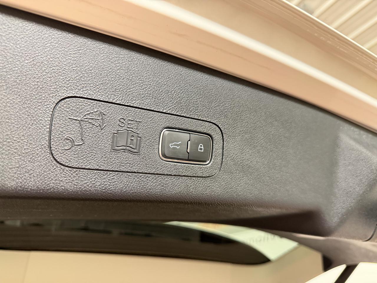 Lincoln Aviator  2025