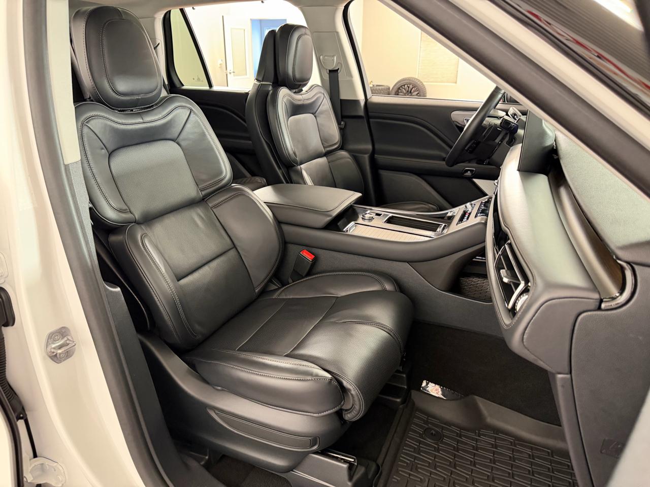 Lincoln Aviator  2025