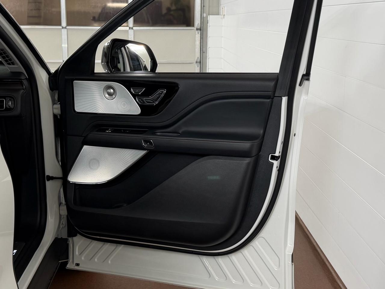 Lincoln Aviator  2025