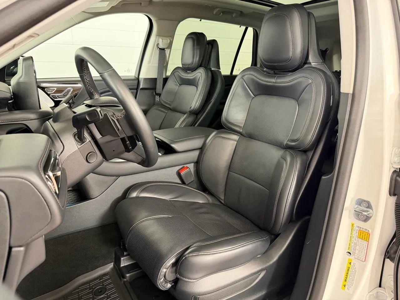 Lincoln Aviator  2025