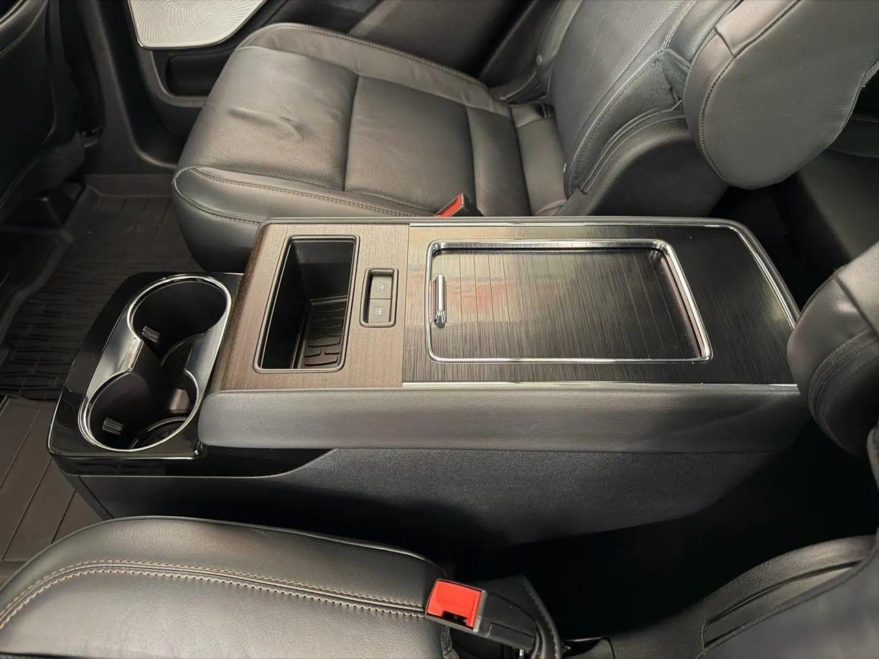 Lincoln Aviator  2025