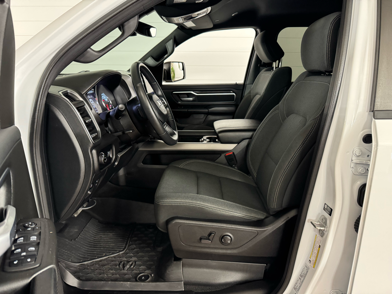 RAM 1500  2024 RAM 1500  2024