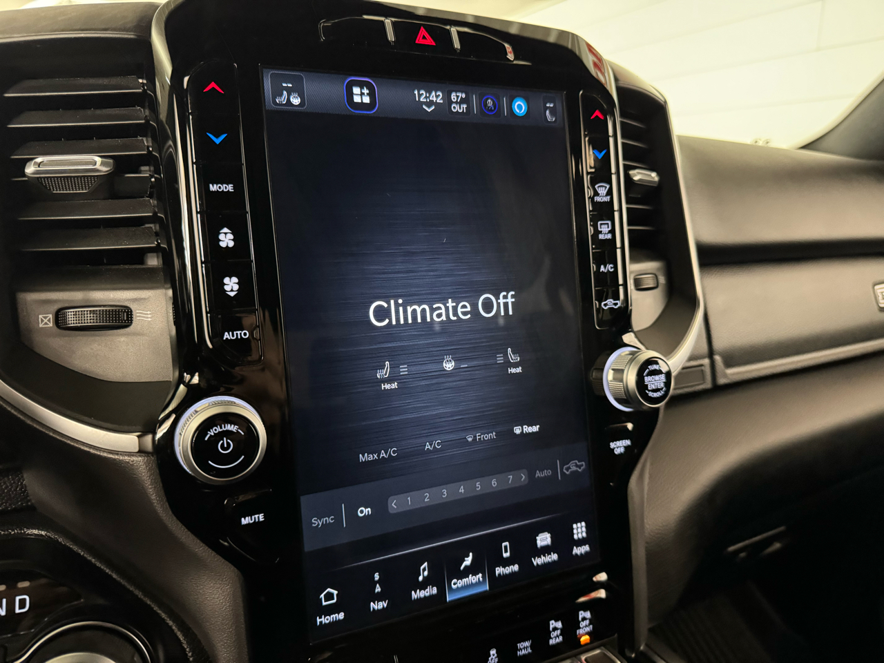 RAM 1500  2024 RAM 1500  2024