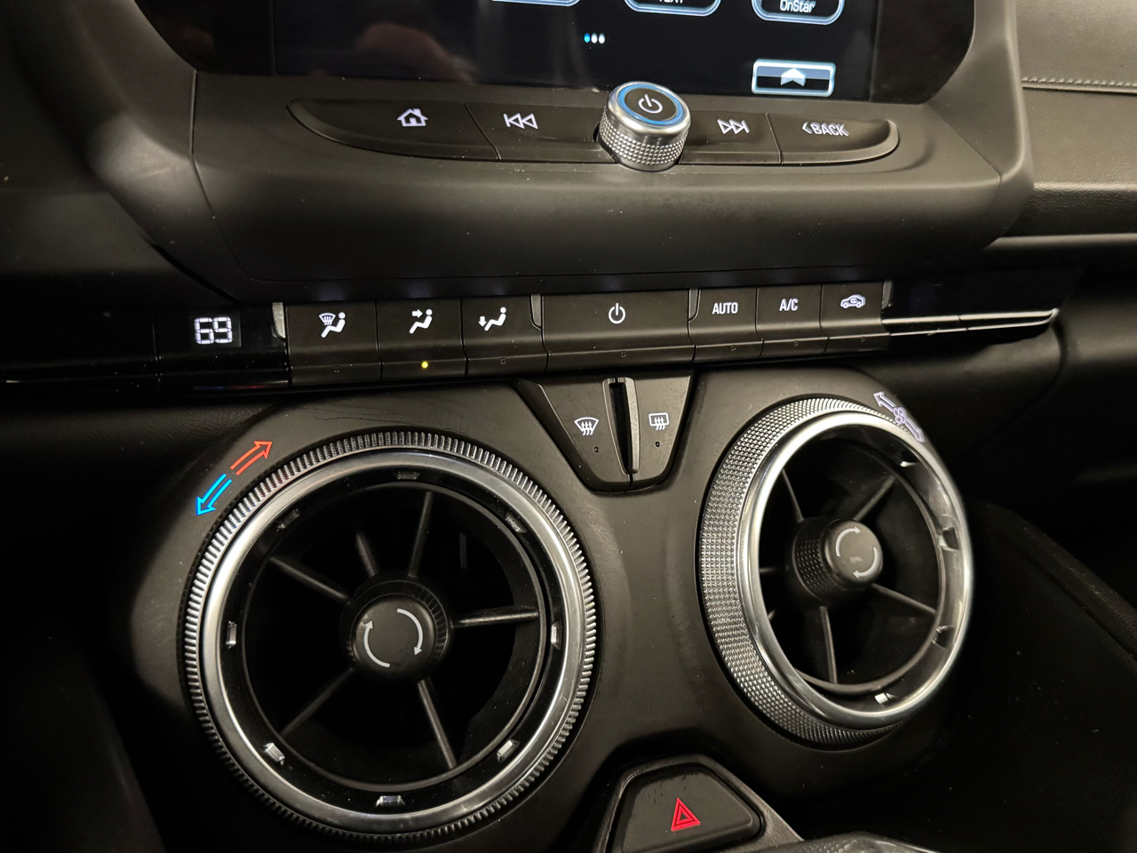 Chevrolet Camaro  2018 Chevrolet Camaro  2018