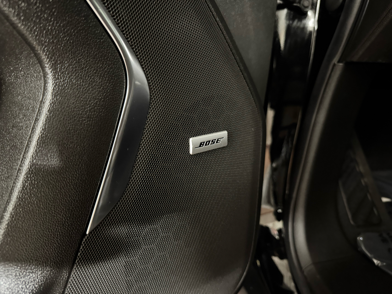 GMC Yukon AT4 4WD 2022 GMC Yukon AT4 4WD 2022