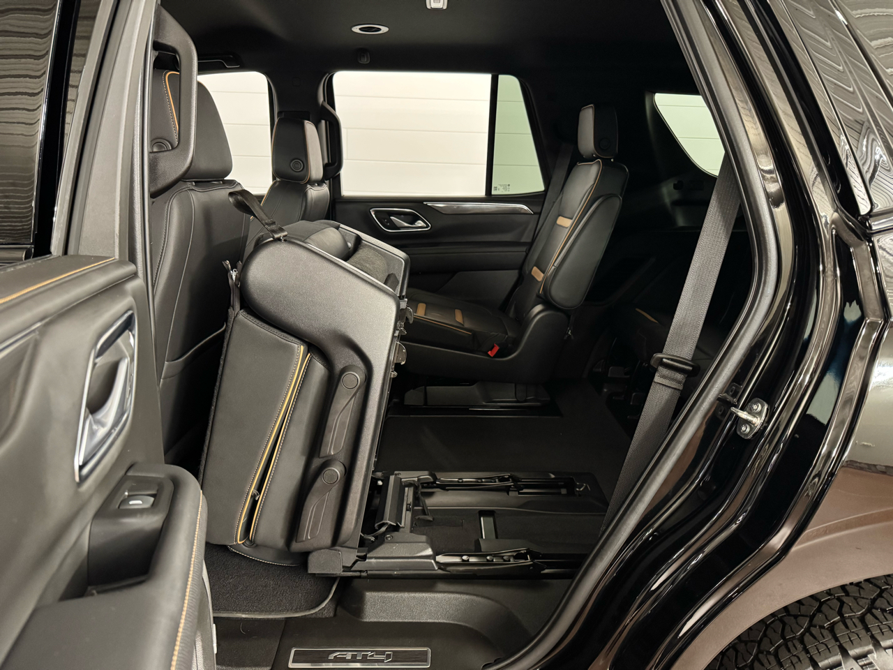 GMC Yukon AT4 4WD 2022 GMC Yukon AT4 4WD 2022