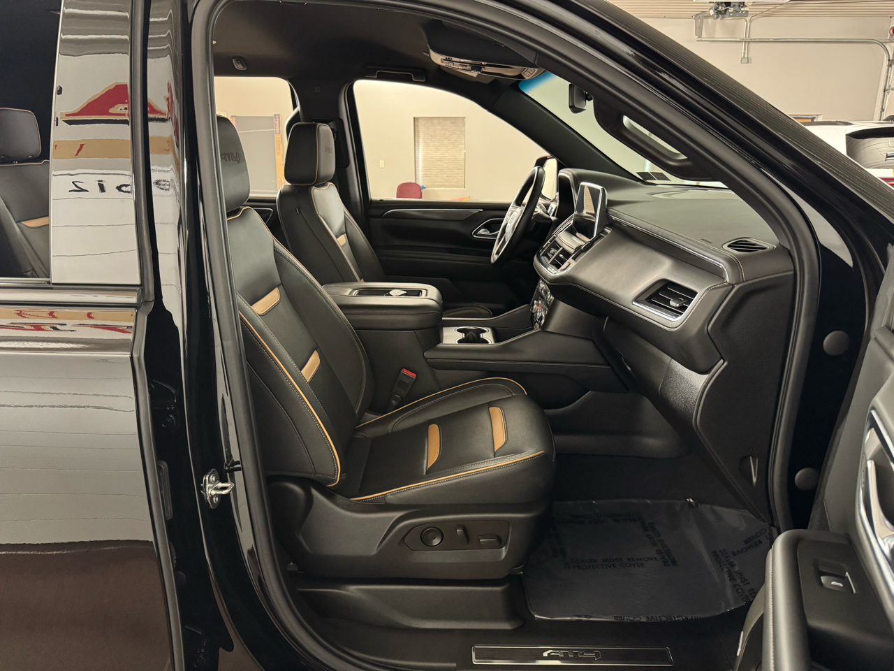 GMC Yukon AT4 4WD 2022 GMC Yukon AT4 4WD 2022