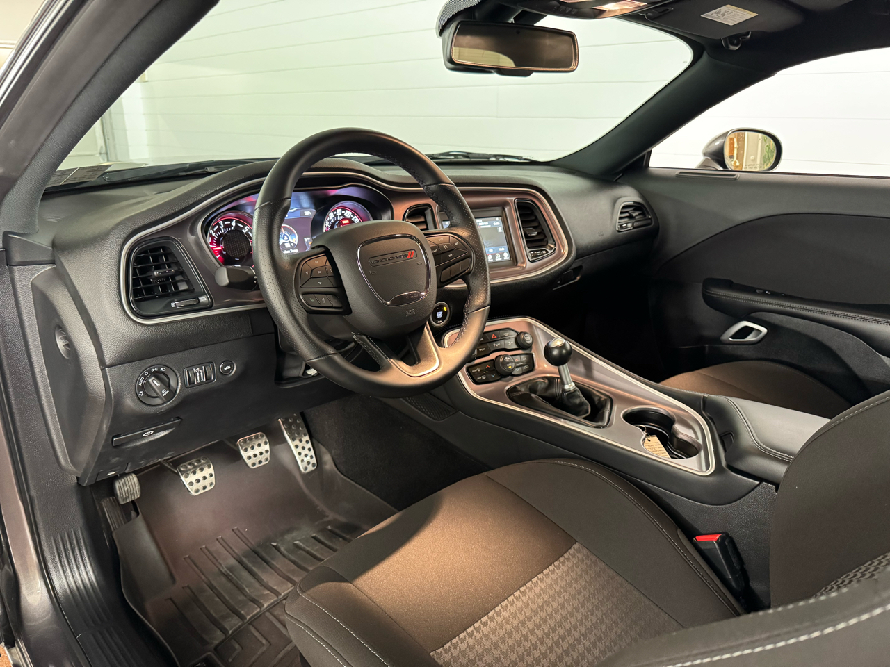 Dodge Challenger  2022 Dodge Challenger  2022