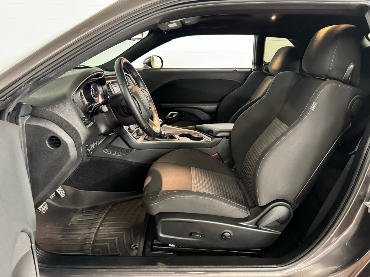 Dodge Challenger  2022 Dodge Challenger  2022