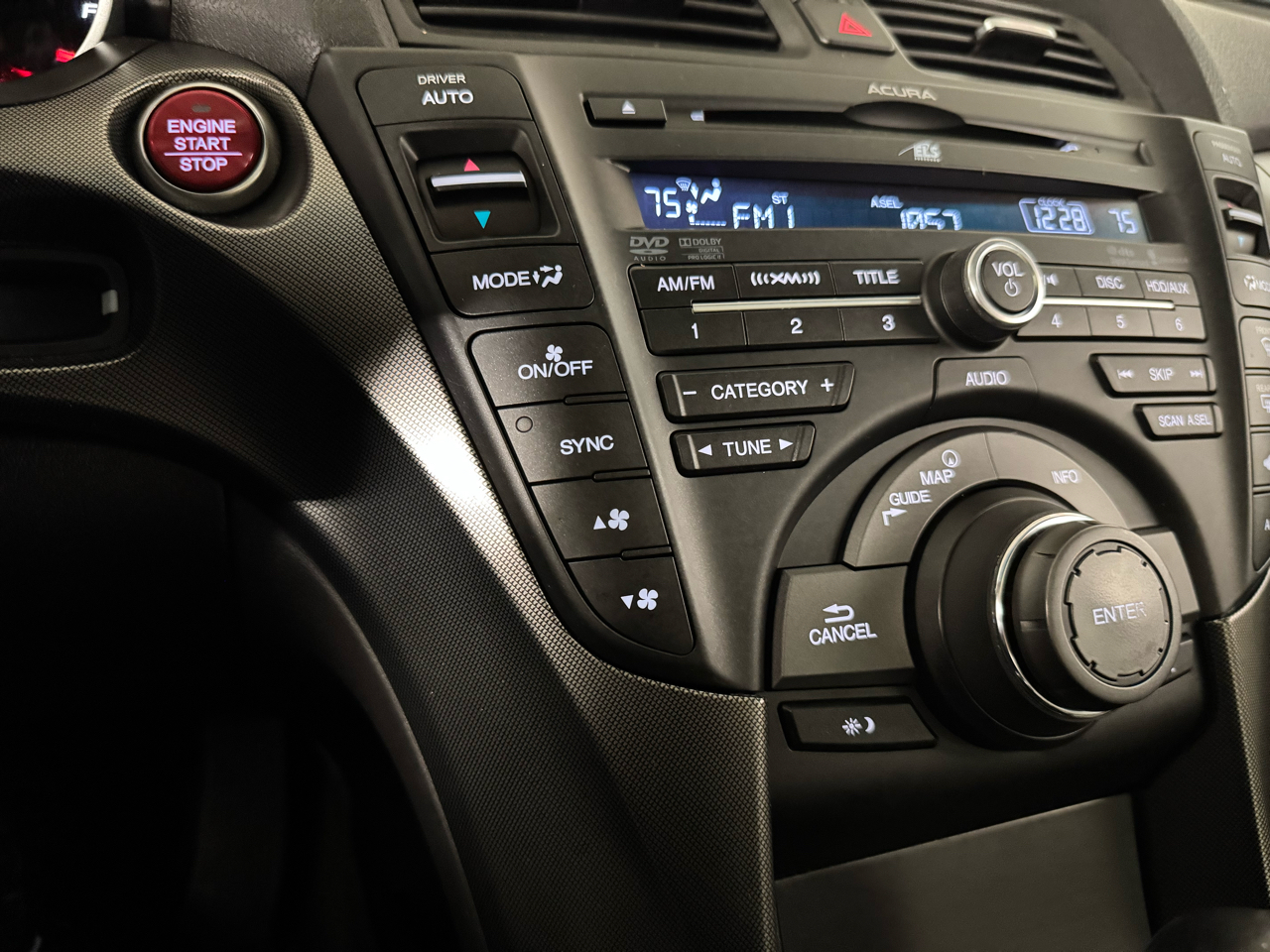 Acura TL 6-Speed AT SH-AWD with Tech Package 2012 Acura TL 6-Speed AT SH-AWD with Tech Package 2012