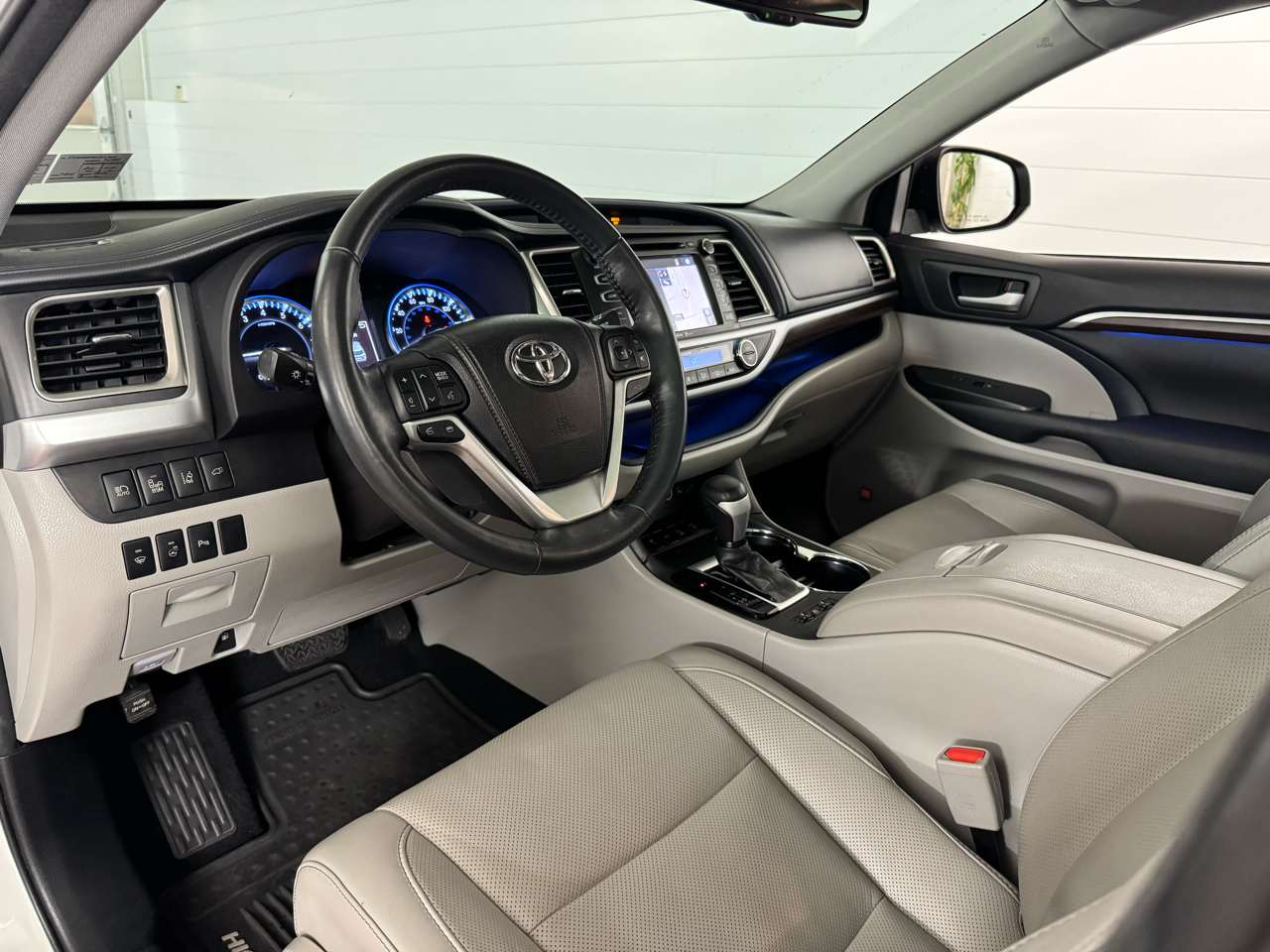 Toyota Highlander  2015 Toyota Highlander  2015