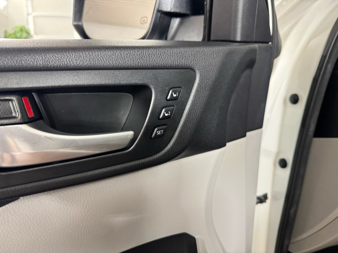 Toyota Highlander  2015 Toyota Highlander  2015