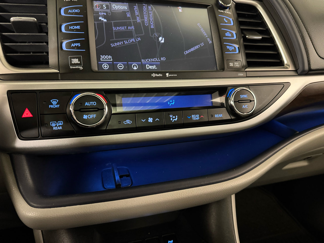 Toyota Highlander  2015 Toyota Highlander  2015