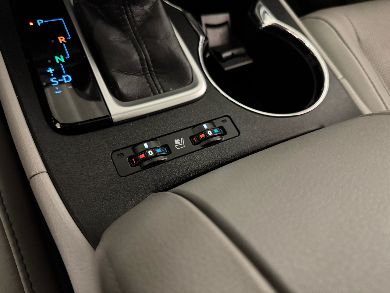 Toyota Highlander  2015 Toyota Highlander  2015