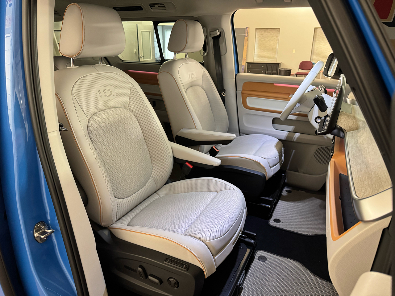 Volkswagen ID Buzz  2025 Volkswagen ID Buzz  2025