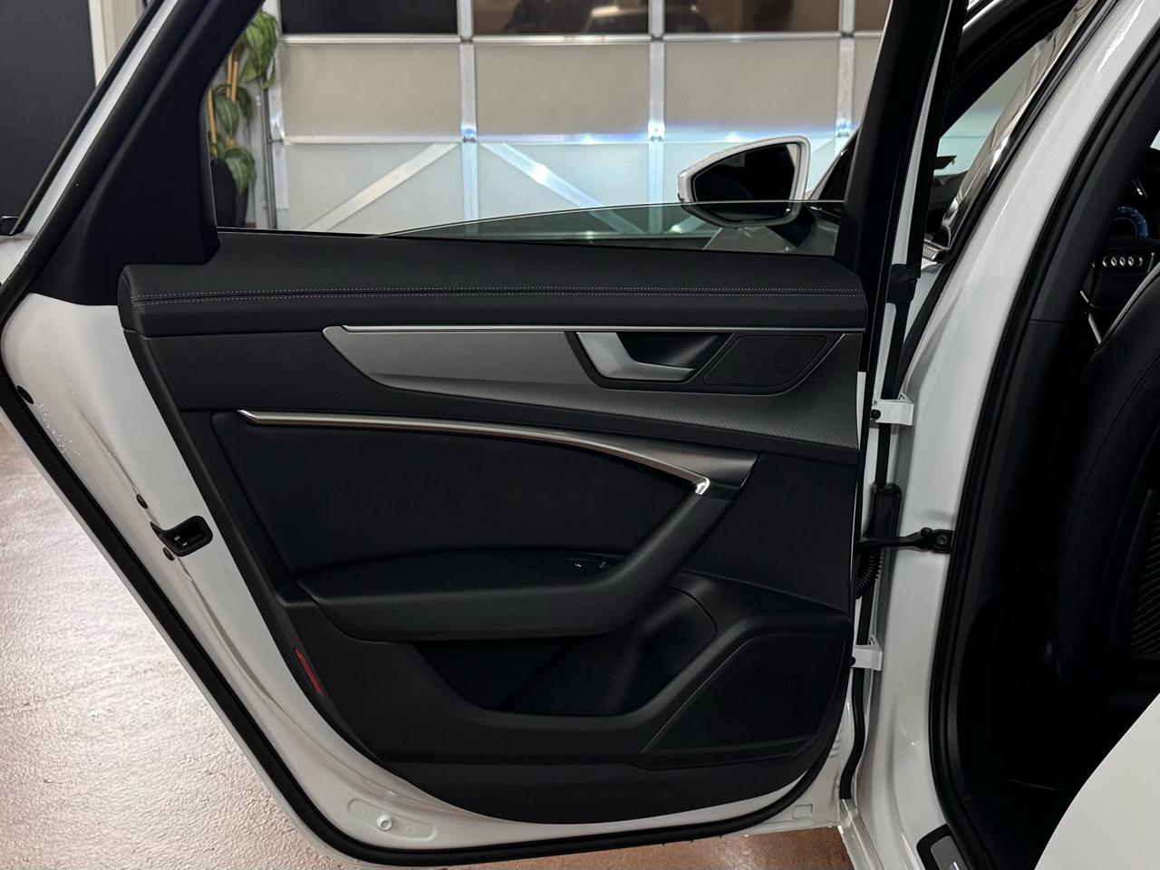 Audi A6 Premium 45 TFSI quattro 2024